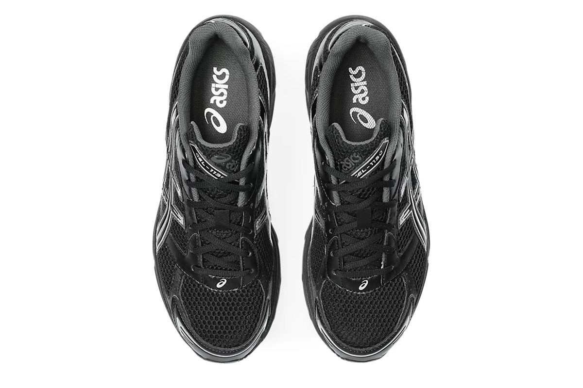 Retro Performance Sneakers – Black / Silver
